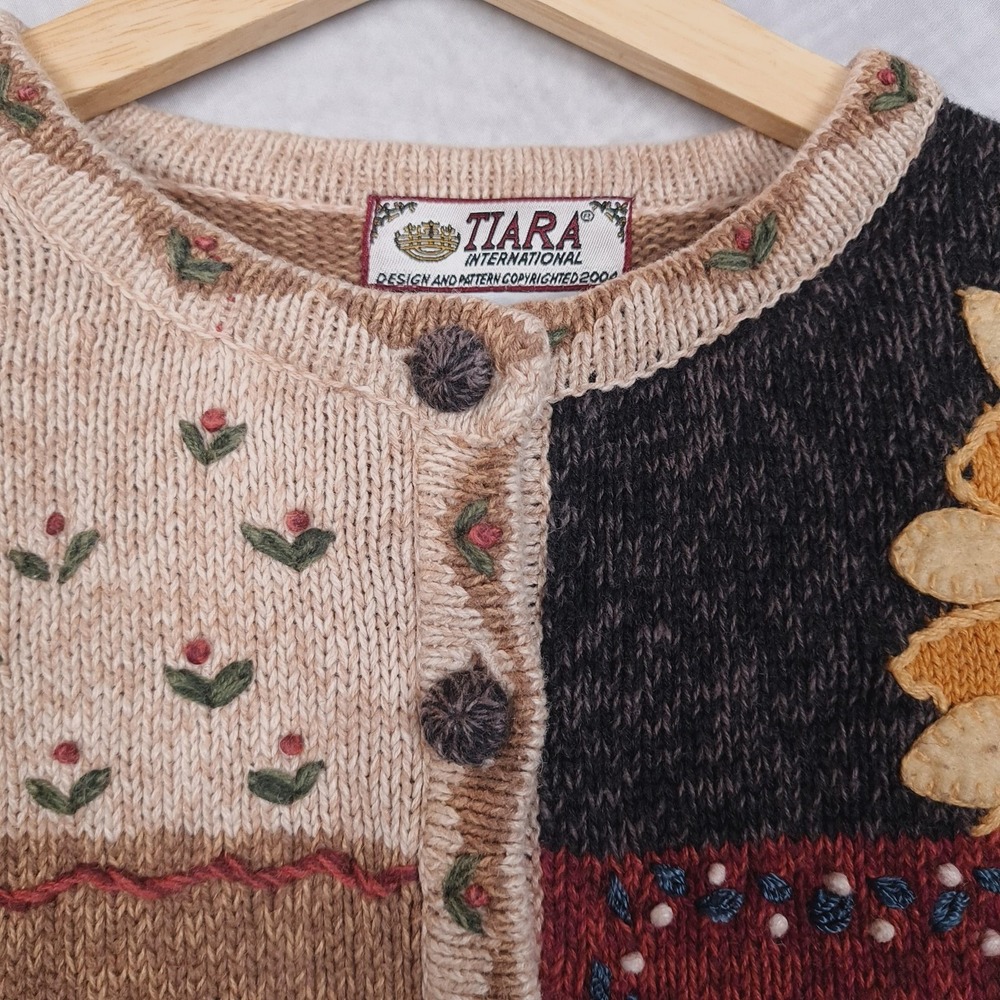 Handknit Country Cardigan Sweater Womens Large Farm Flower Rooster Sunflower - Picture 2 of 16